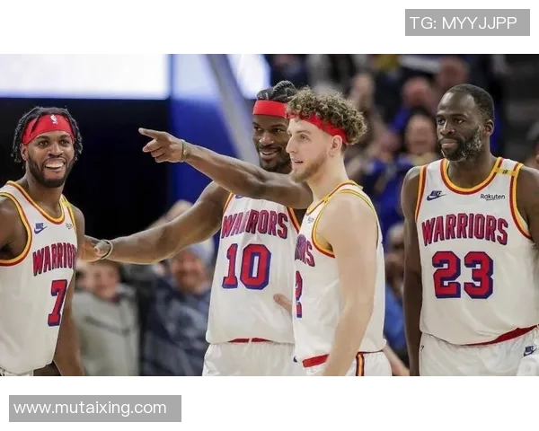 罗林斯32+8手刃旧主，库里4记三分巴特勒末节哑火，雄鹿力克勇士