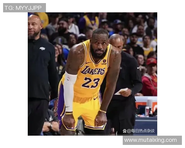 不抢戏~詹姆斯上半场17分钟 次节2记三分得7分2板4助&正负值-10