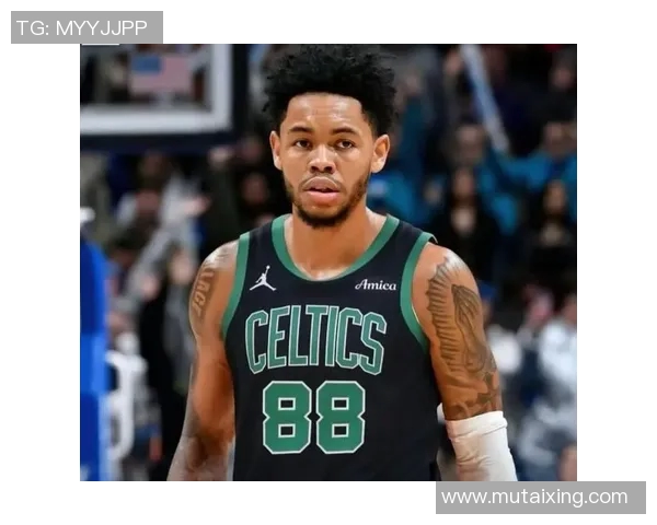 美媒：武切维奇在凯尔特人选择4号球衣，也是西蒙斯此前号码